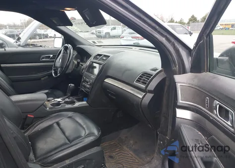 2019 Ford Explorer Xlt z USA, uszkodzony, nr VIN 1FM5K8D85KGB05606